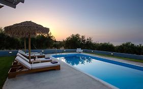 Gramvella Resort